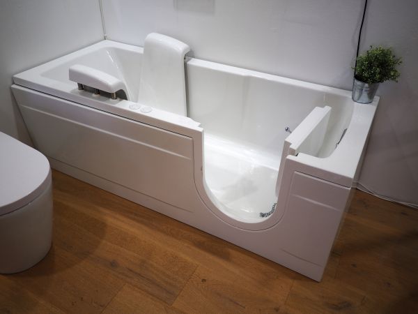 Cost of Walk In Tub Repair in Frisco