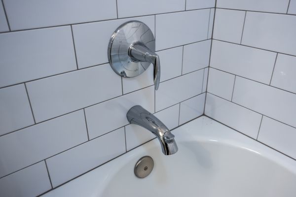 Cost of Tub Spout Replacement in Frisco